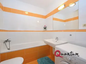 Pronájem bytu 2+kk, Praha - Stodůlky, Svitákova, 60 m2
