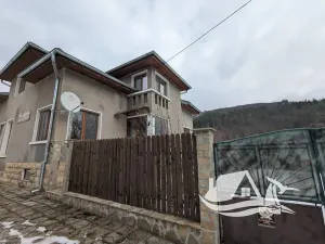Prodej rodinného domu, Elena, Bulharsko, 240 m2