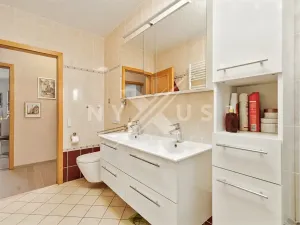 Prodej rodinného domu, Psáry, Ve Višničkách, 242 m2