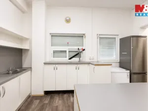 Pronájem restaurace, Louny, Náměstí Benedikta Rejta, 37 m2