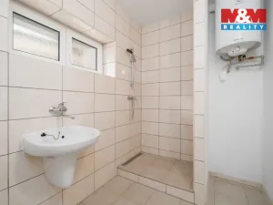 Prodej bytu 1+1, Ústí nad Labem - Klíše, Mezidomí, 47 m2