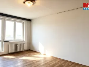 Prodej bytu 1+kk, Karviná - Hranice, Čsl. armády, 32 m2
