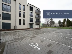 Pronájem bytu 3+kk, Pohořelice, U Kasáren, 70 m2