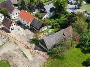 Prodej komerční nemovitosti, Tuhaň, 700 m2