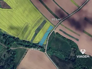 Prodej podílu pole, Dlouhá Lhota, 920 m2