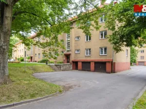 Prodej bytu 3+1, Opava - Předměstí, náměstí Svaté Hedviky, 90 m2