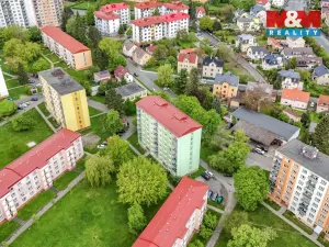 Prodej bytu 2+1, Mariánské Lázně - Úšovice, Hroznatova, 60 m2