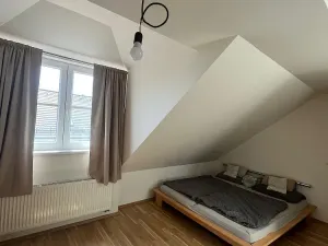 Pronájem bytu 3+kk, Žebrák, Náměstí, 75 m2