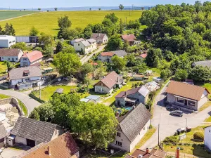 Prodej rodinného domu, Divišov - Lbosín, 187 m2