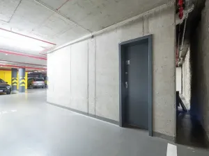 Pronájem bytu 3+kk, Praha, Sokolovská, 88 m2