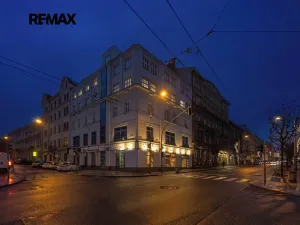 Pronájem kanceláře, Plzeň, Americká, 210 m2
