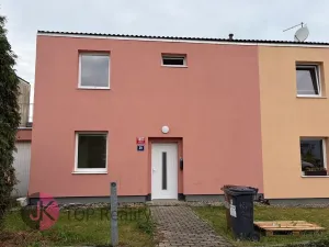 Pronájem rodinného domu, Praha - Uhříněves, Vlárská, 100 m2