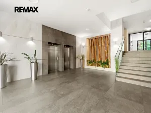 Pronájem bytu 2+kk, Praha - Žižkov, Olšanská, 71 m2