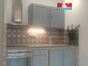 Pronájem bytu 1+kk, Děčín - Děčín III-Staré Město, Žerotínova, 29 m2