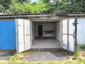 Pronájem garáže, Cheb, 19 m2