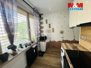 Prodej bytu 1+1, Ostrava, Aviatiků, 39 m2