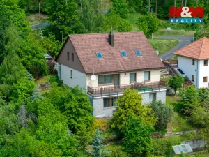 Prodej rodinného domu, Karlovy Vary - Hůrky, 250 m2