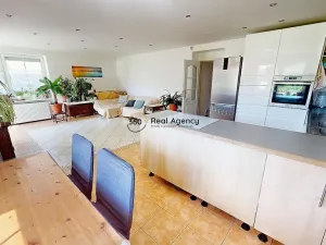 Pronájem rodinného domu, Psáry, U Potoka, 163 m2