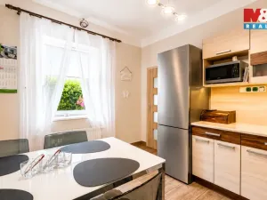 Prodej rodinného domu, Plaňany, Komenského, 92 m2