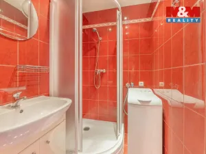 Pronájem bytu 1+kk, Praha - Modřany, Pertoldova, 32 m2