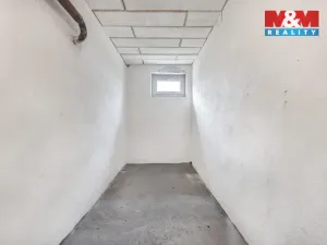 Prodej bytu 2+kk, Libochovice, Revoluční, 52 m2