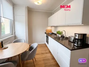 Prodej bytu 2+1, Ostrava - Zábřeh, Výškovická, 56 m2