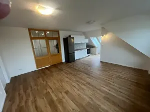 Pronájem bytu 4+kk, Praha - Kobylisy, Klíčanská, 93 m2