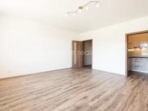 Pronájem bytu 2+kk, Ostrava, Sokolovská, 61 m2