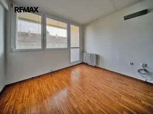 Pronájem bytu 3+1, Poděbrady, Čihákova, 71 m2