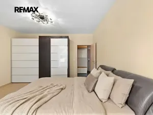 Prodej bytu 2+kk, Praha - Hlubočepy, Devonská, 64 m2