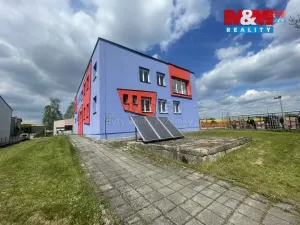 Pronájem obchodního prostoru, Tábor, U Čápova dvora, 415 m2