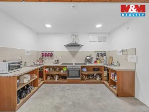 Prodej ubytování, Deštné v Orlických horách, 1200 m2