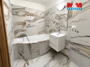 Prodej bytu 2+1, Doksy, Sokolská, 54 m2