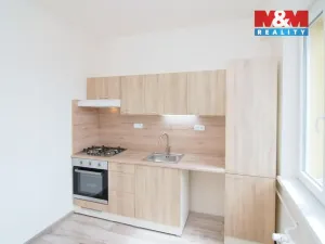 Pronájem bytu 2+1, Ostrava - Poruba, Nezvalovo náměstí, 57 m2