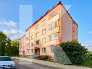 Prodej bytu 3+1, Karlovy Vary, Klínovecká, 86 m2