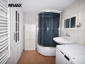 Prodej rodinného domu, Dobrovíz, K Letišti, 120 m2