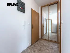 Prodej bytu 2+kk, Praha - Stodůlky, Harmonická, 51 m2