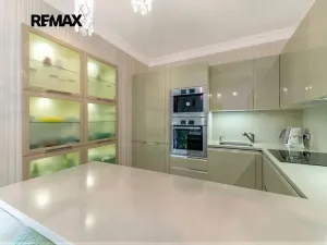 Prodej bytu 4+kk, Praha - Žižkov, Ke kapslovně, 133 m2