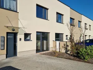 Pronájem bytu 3+kk, Hradec Králové - Věkoše, Věkošská, 74 m2