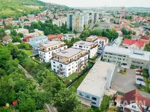 Prodej bytu 2+kk, Praha - Radotín, náměstí Osvoboditelů, 50 m2