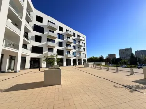 Pronájem bytu 2+kk, Brno, třída Generála Píky, 56 m2