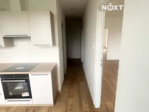Pronájem bytu 2+1, Jindřichův Hradec, sídliště Vajgar, 65 m2