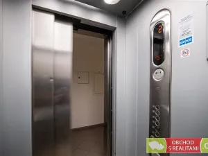 Prodej bytu 1+kk, Praha, Berlínská, 33 m2