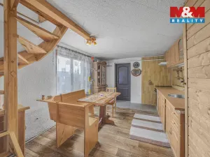 Prodej zemědělské usedlosti, Žalany - Lelov, 18052 m2
