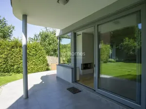 Pronájem vily, Praha - Nebušice, 230 m2