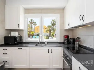 Prodej rodinného domu, Orihuela, Španělsko, Paseo Marítimo de Playa Flamenca, 94 m2