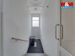 Pronájem kanceláře, Plzeň - Jižní Předměstí, Hálkova, 133 m2