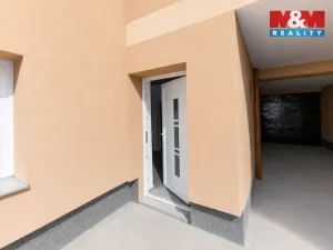 Pronájem rodinného domu, Velim, třída Krále Jiřího, 280 m2