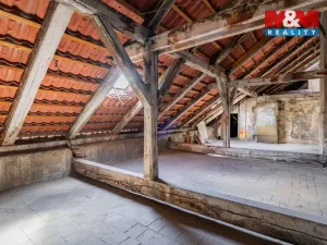 Prodej půdního prostoru, Praha, Husitská, 126 m2