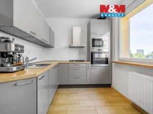 Prodej bytu 3+1, Česká Lípa, Zhořelecká, 70 m2